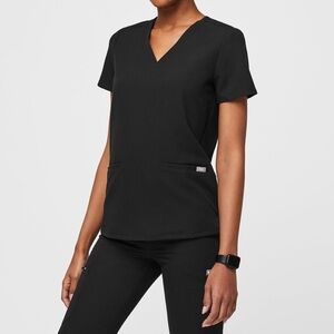 FIGS Casma 3 Pocket Scrub Top